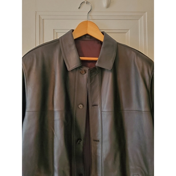 Oversized super soft black Leather Jacket from Velasco Peleteria - Picture 2 of 7